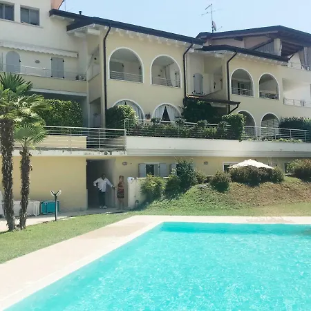 Apartmán Luxury Modern With Pool